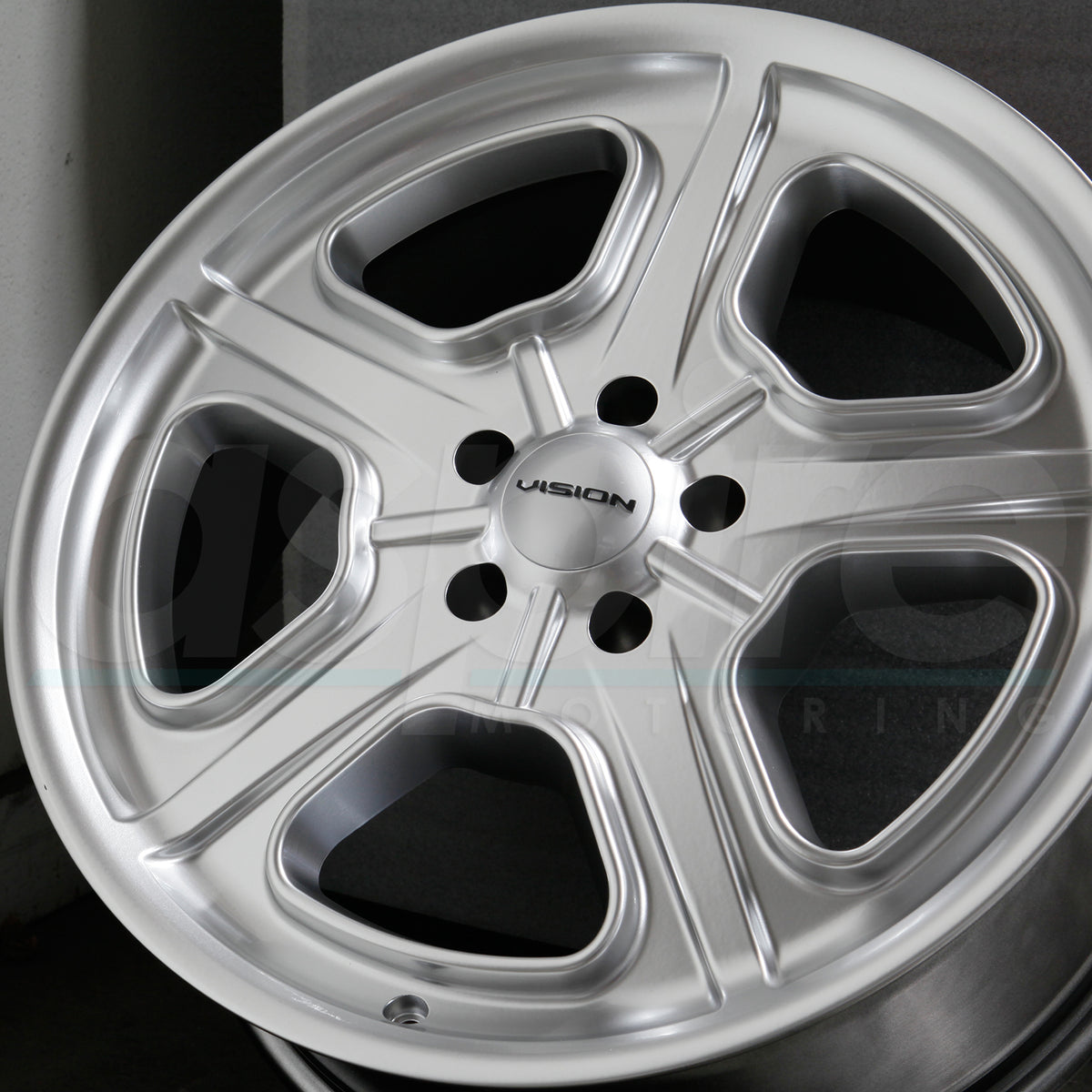 Vision Wheels 147 Daytona Hyper Silver