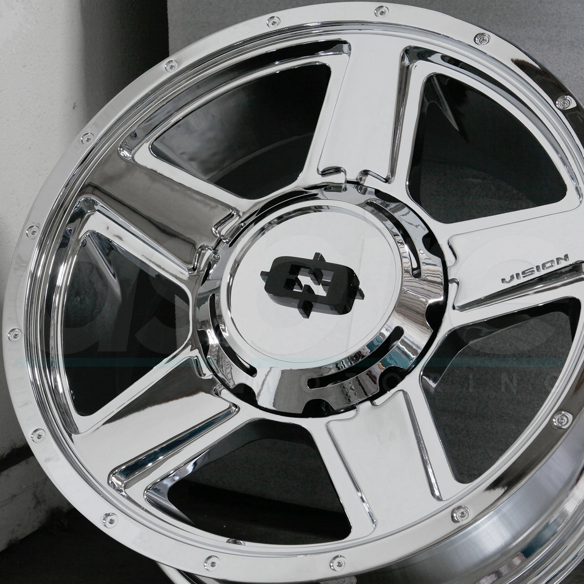 Vision HD Wheels 390 Empire Chrome