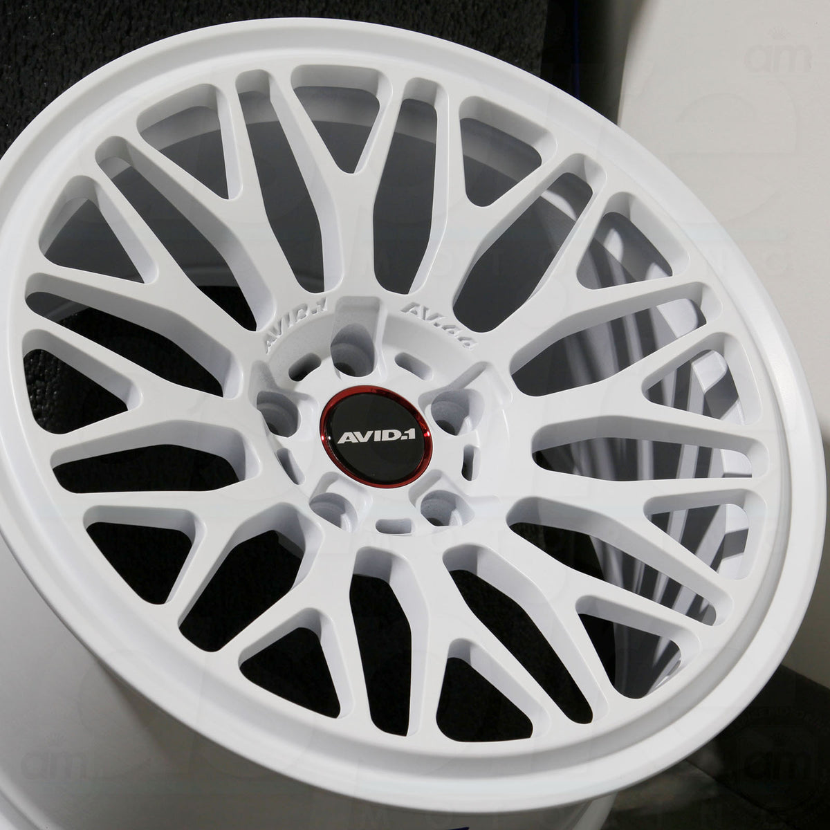 AVID1 Wheels AV44 White