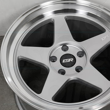 ESR Wheels CR5 Hyper Silver