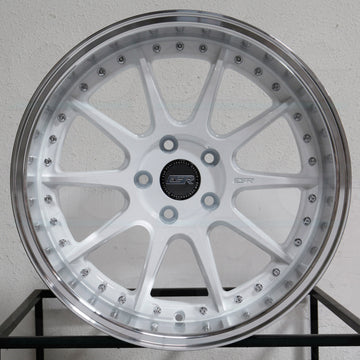 ESR Wheels CS12 White