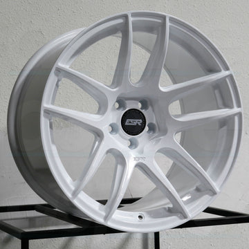 ESR Wheels CS08 White