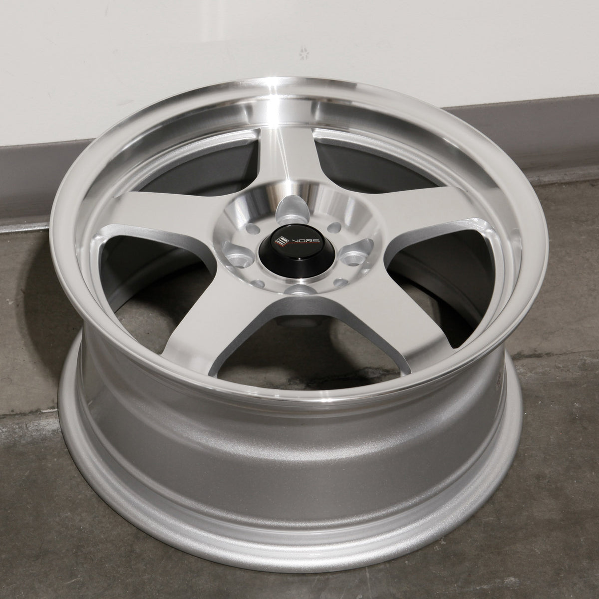 Vors Wheels LT05 Silver Machined