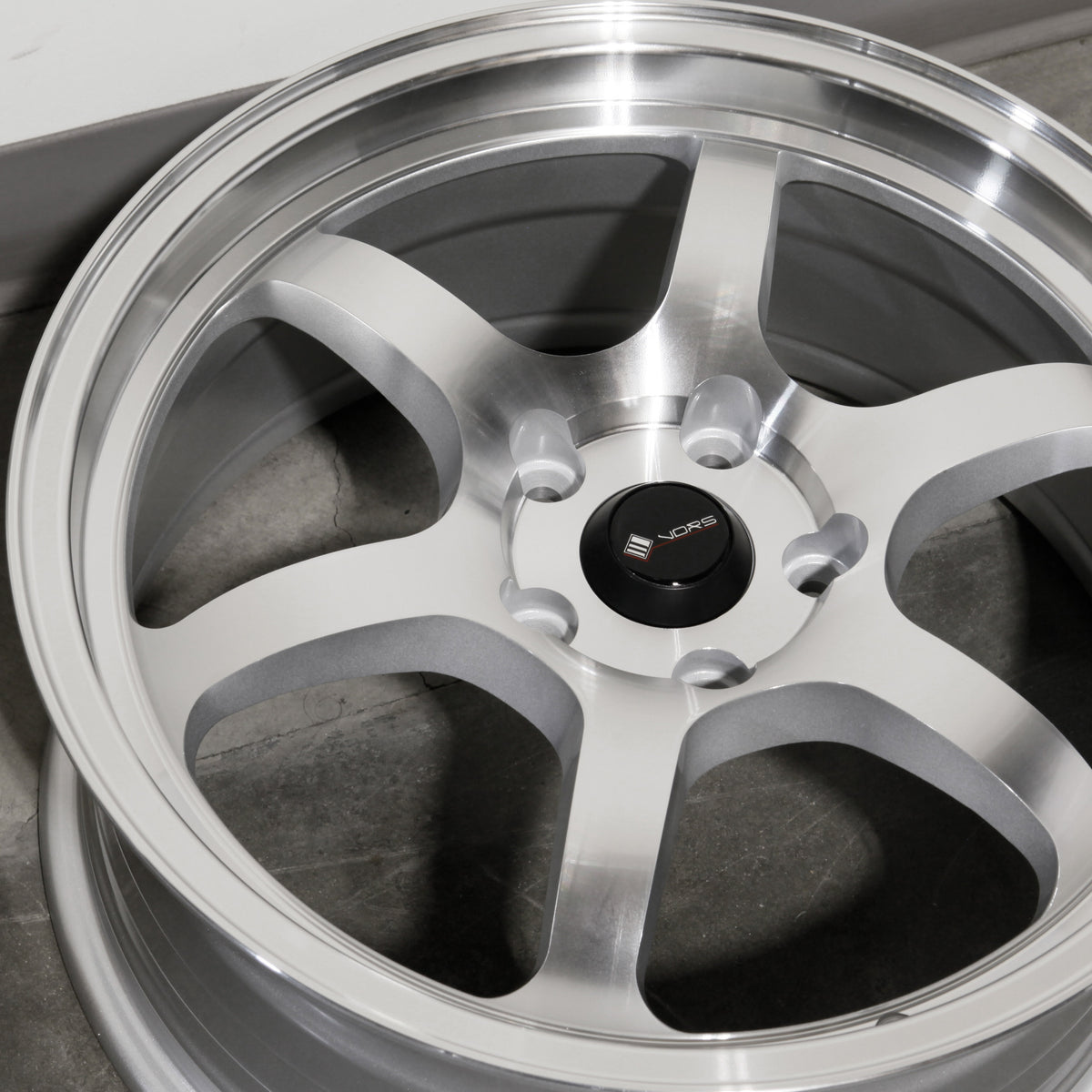 Vors Wheels LT61 Silver Machined