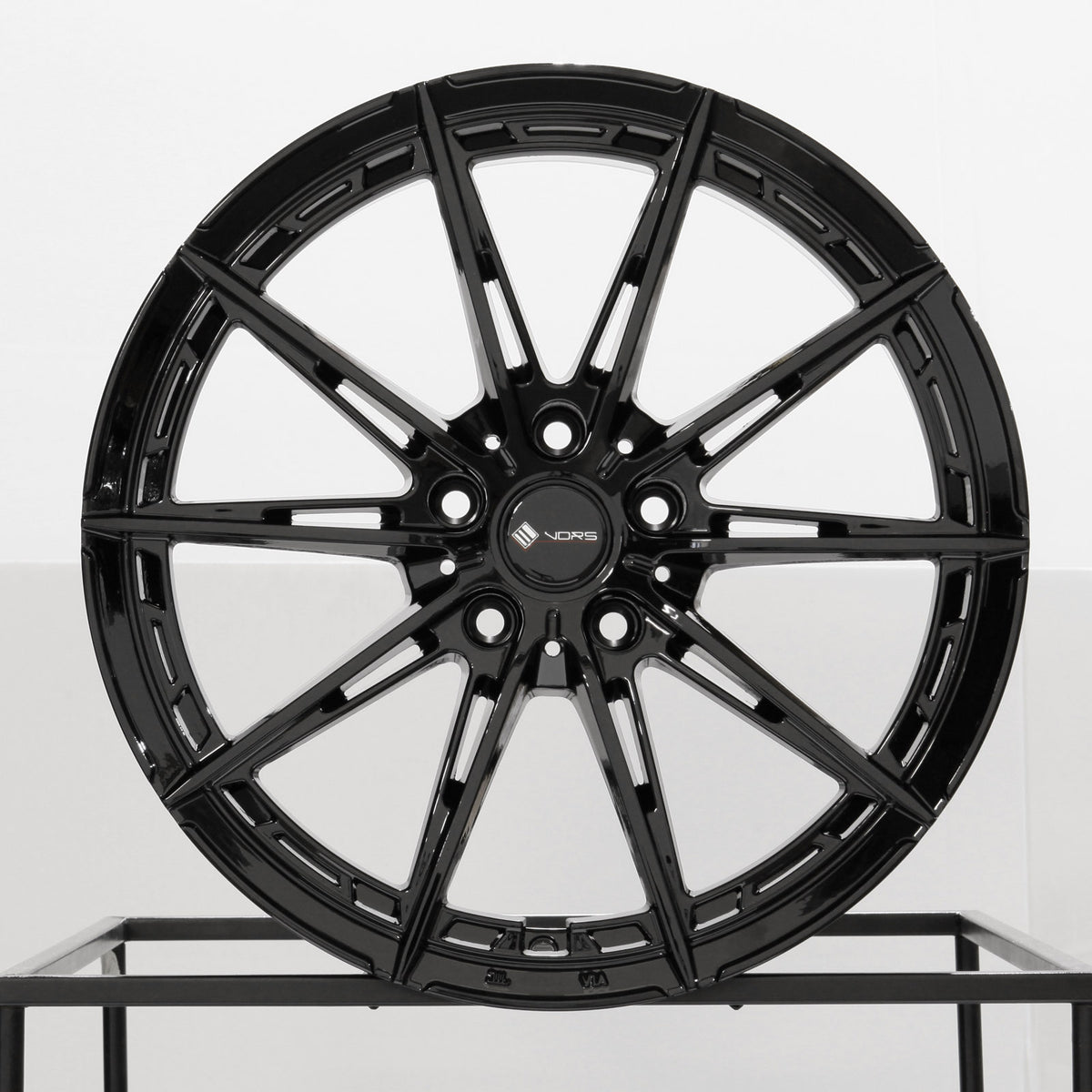 Vors Wheels LT84 Black