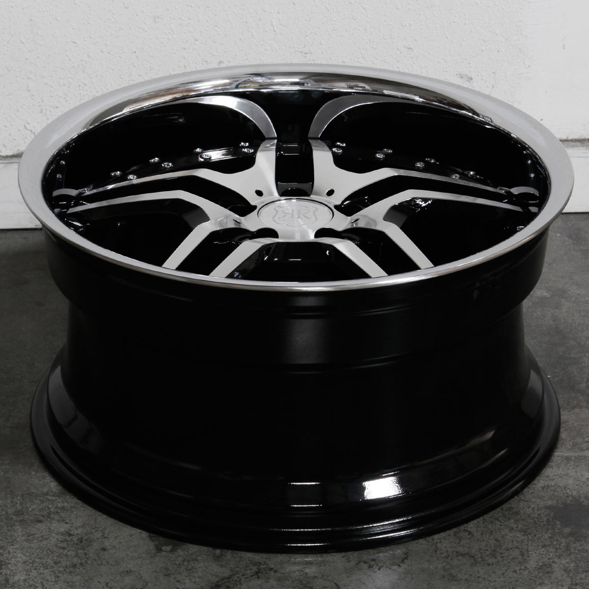 MRR Wheels RW2 Black Chrome Lip - Wheels Outlet