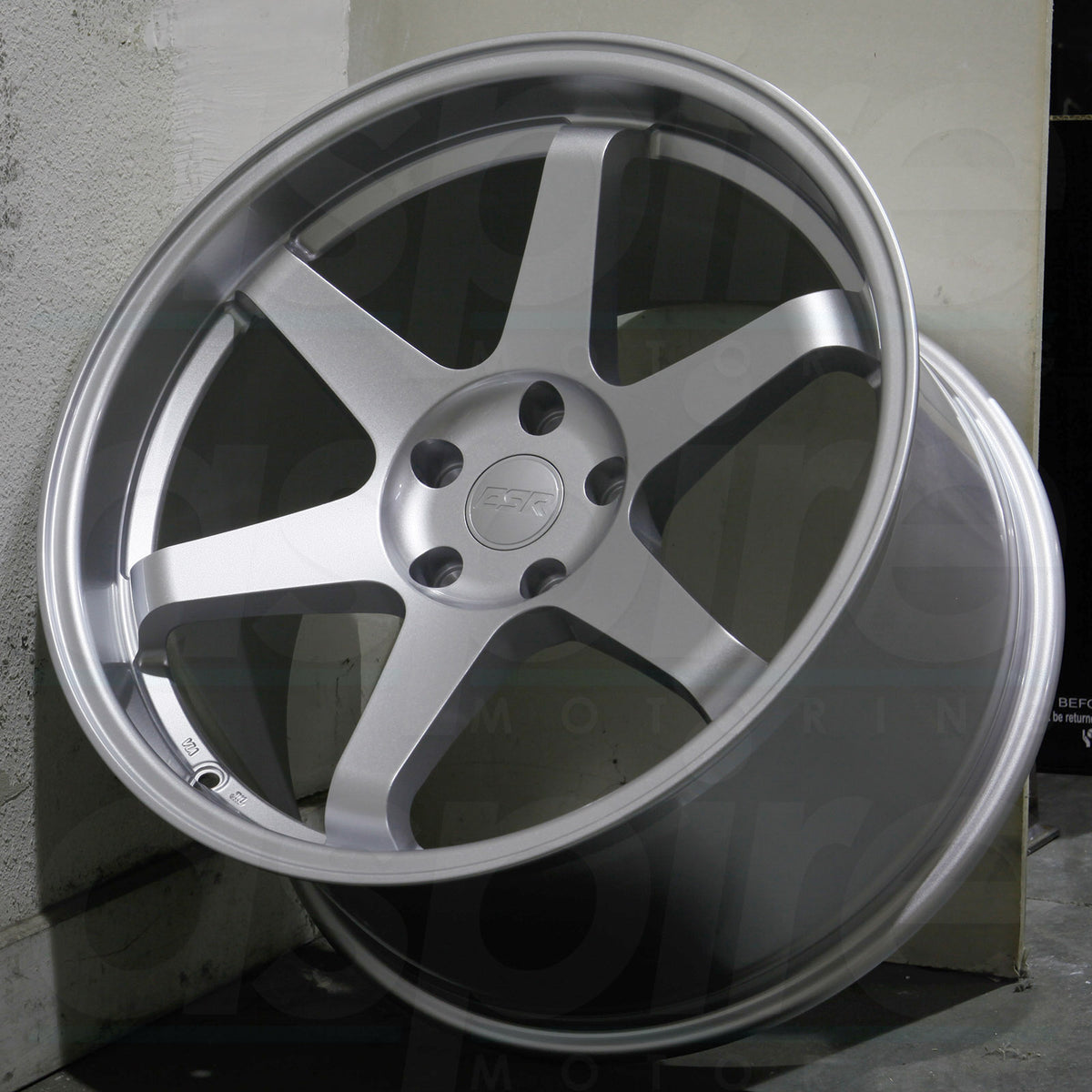 ESR Wheels SR07 Hyper Silver