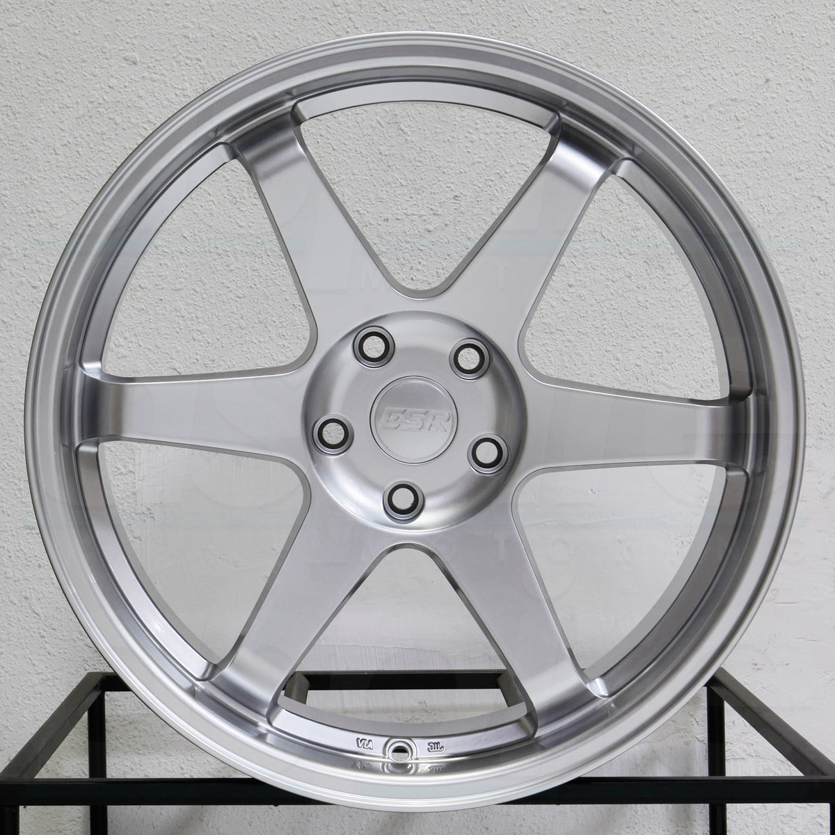 ESR Wheels SR07 Hyper Silver