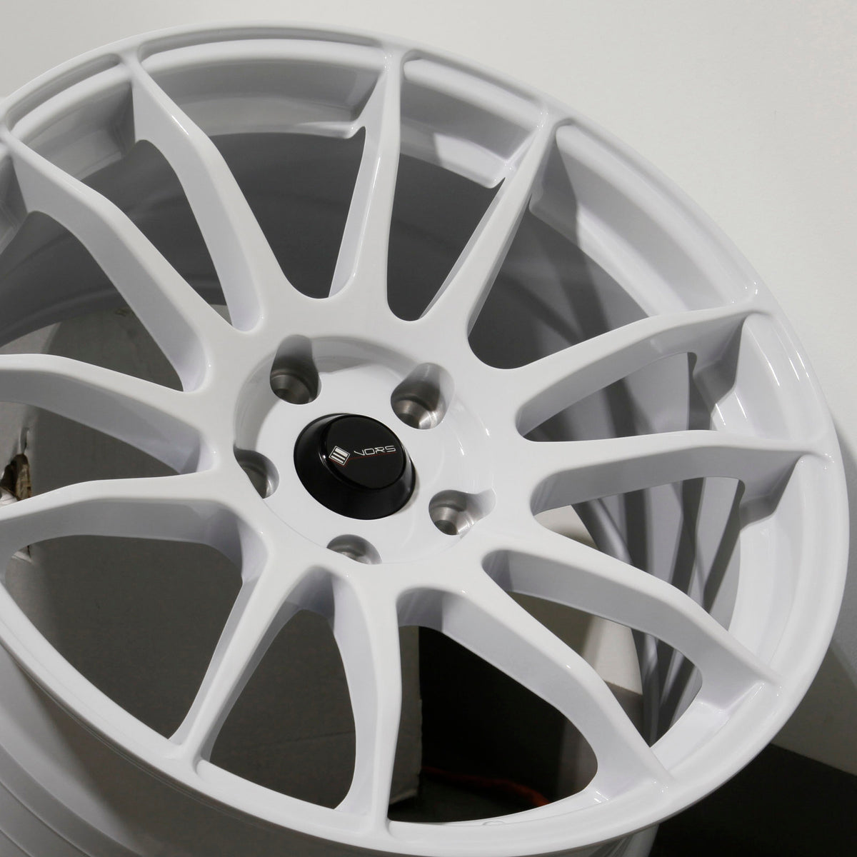Vors Wheels TR10 White