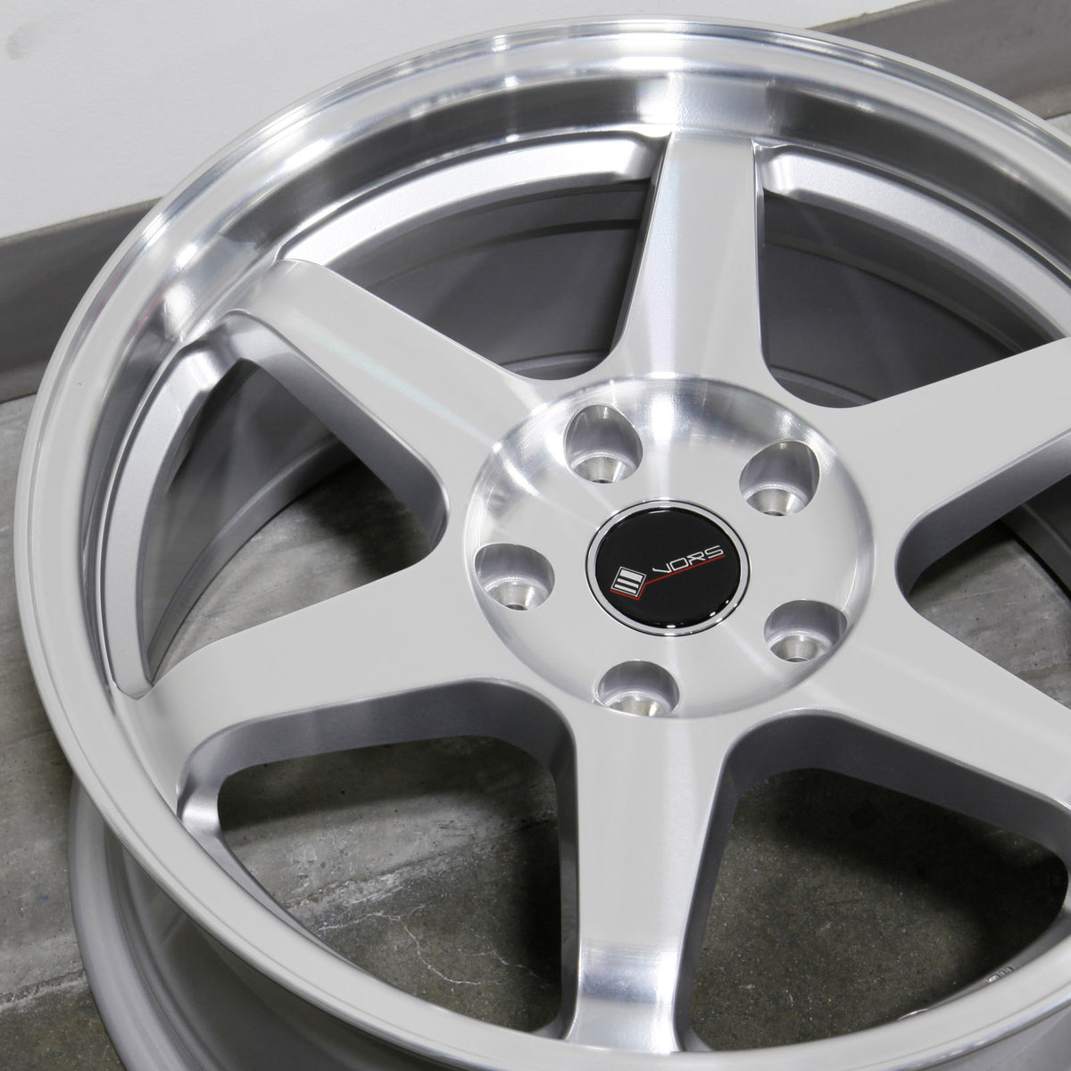 Vors Wheels TR37 Silver Machined