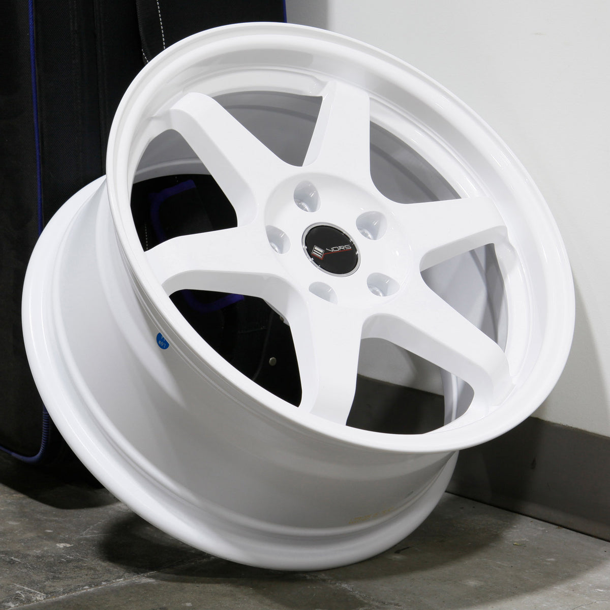 Vors Wheels TR37 White