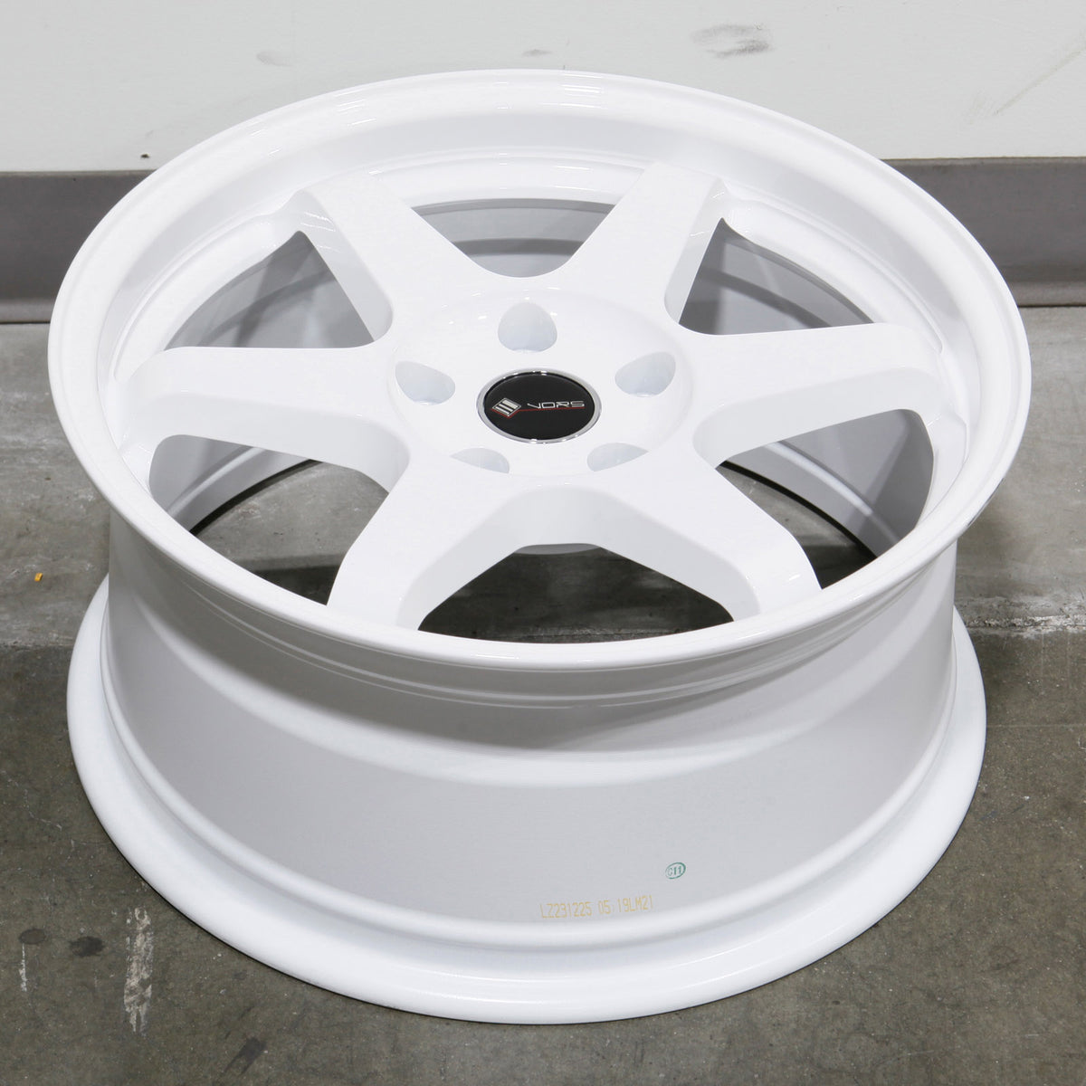 Vors Wheels TR37 White