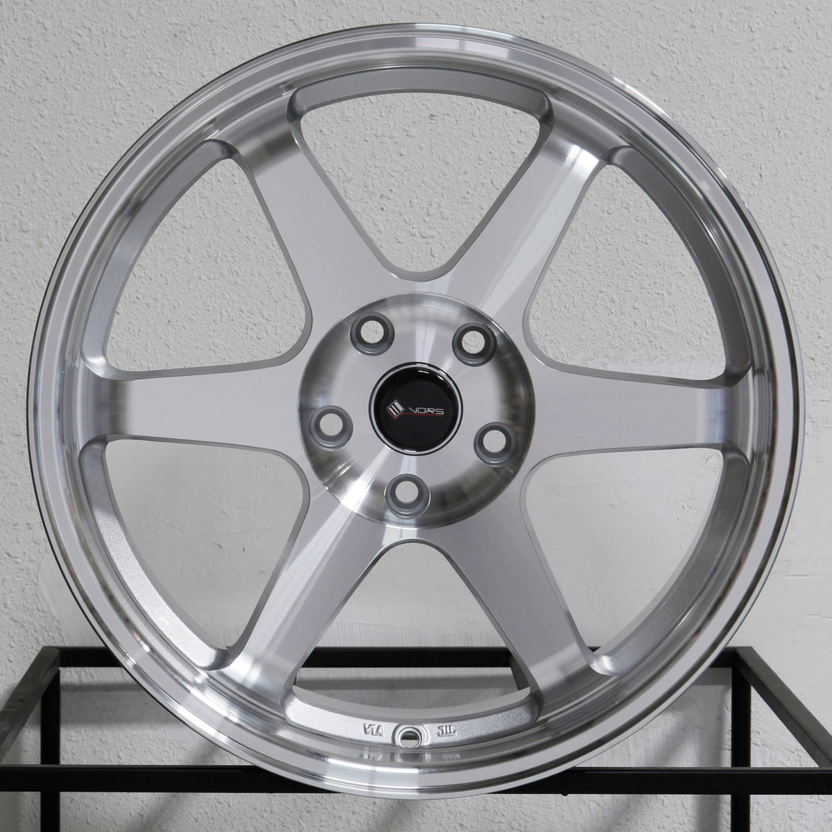 Vors Wheels TR37 Silver Machined