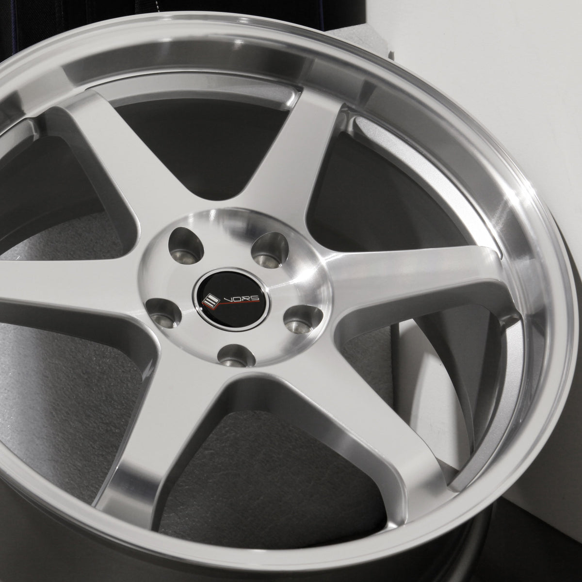 Vors Wheels TR37 Silver Machined