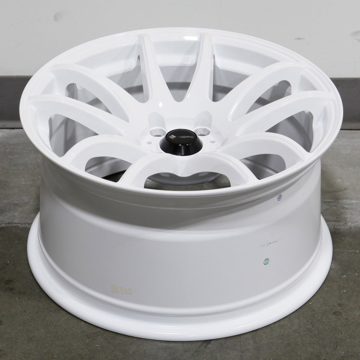 Vors Wheels TR4 White