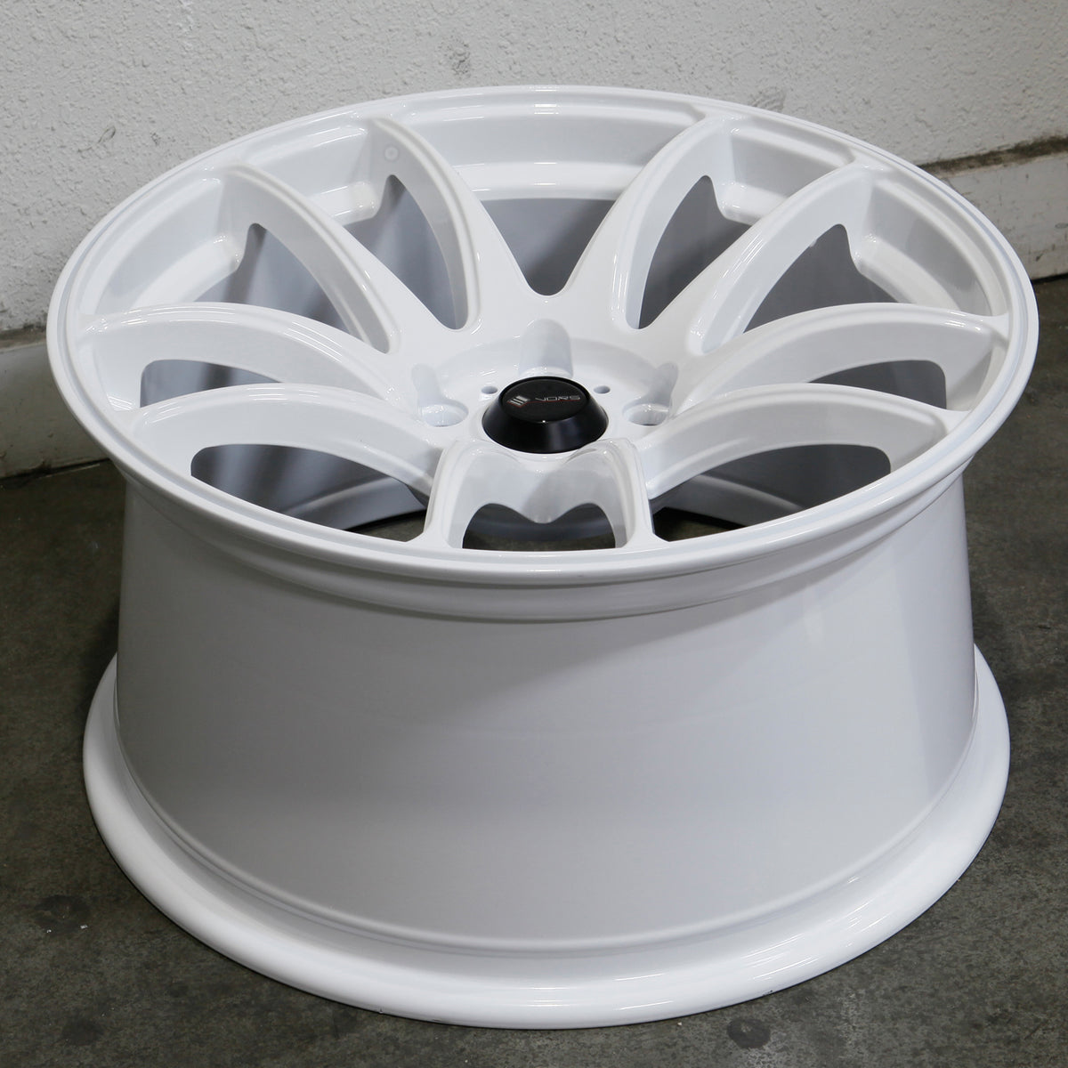 Vors Wheels TR4 White