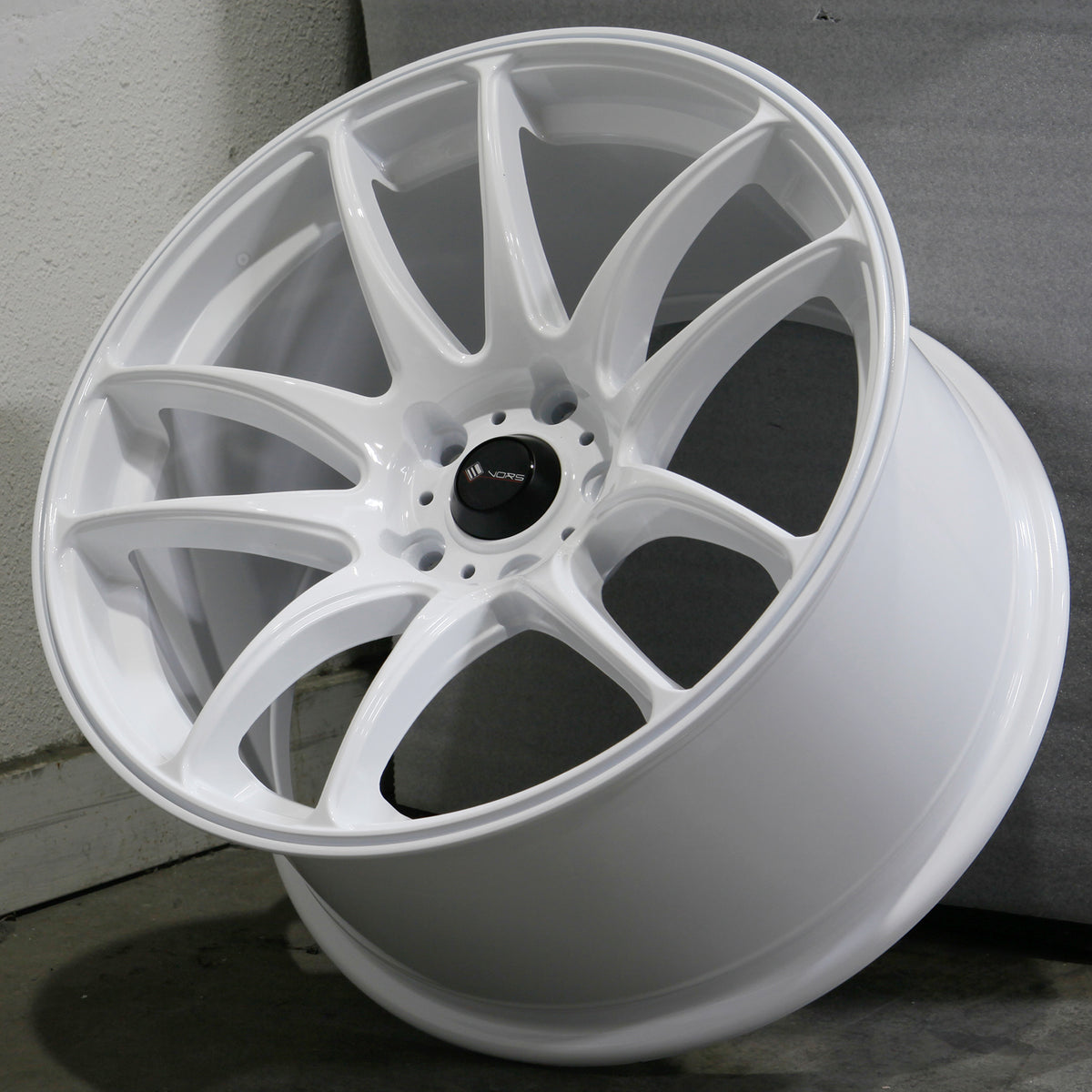 Vors Wheels TR4 White