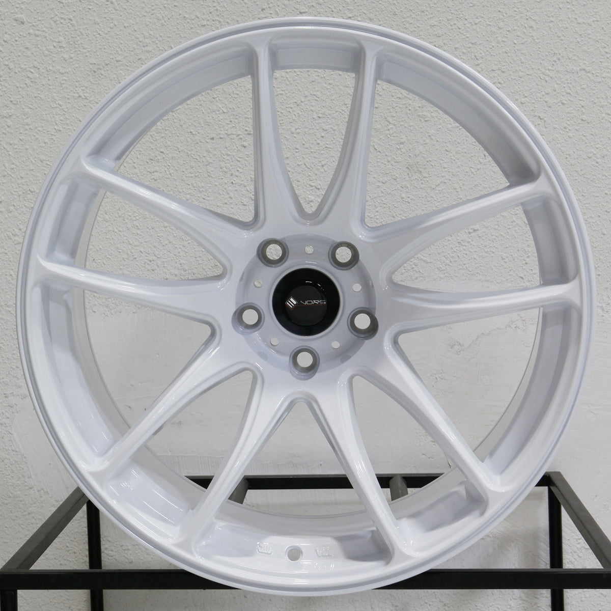 Vors Wheels TR4 White