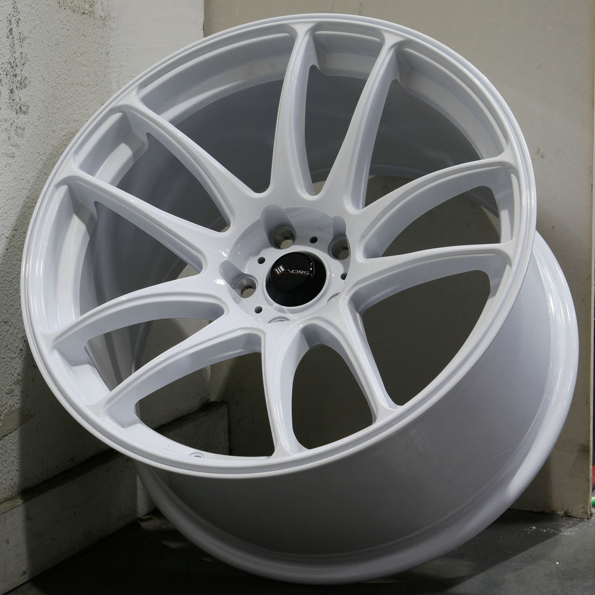 Vors Wheels TR4 White