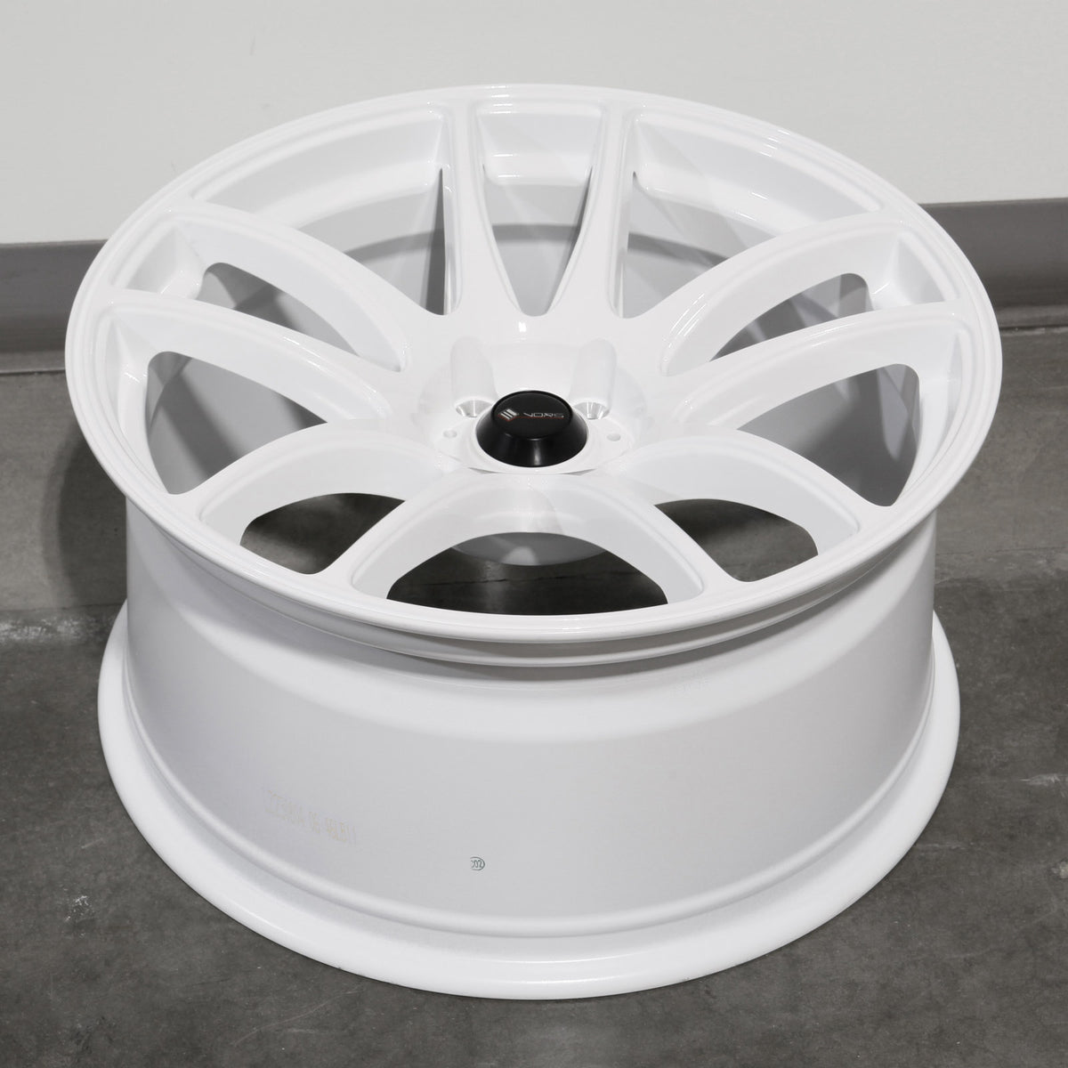 Vors Wheels TR4 White