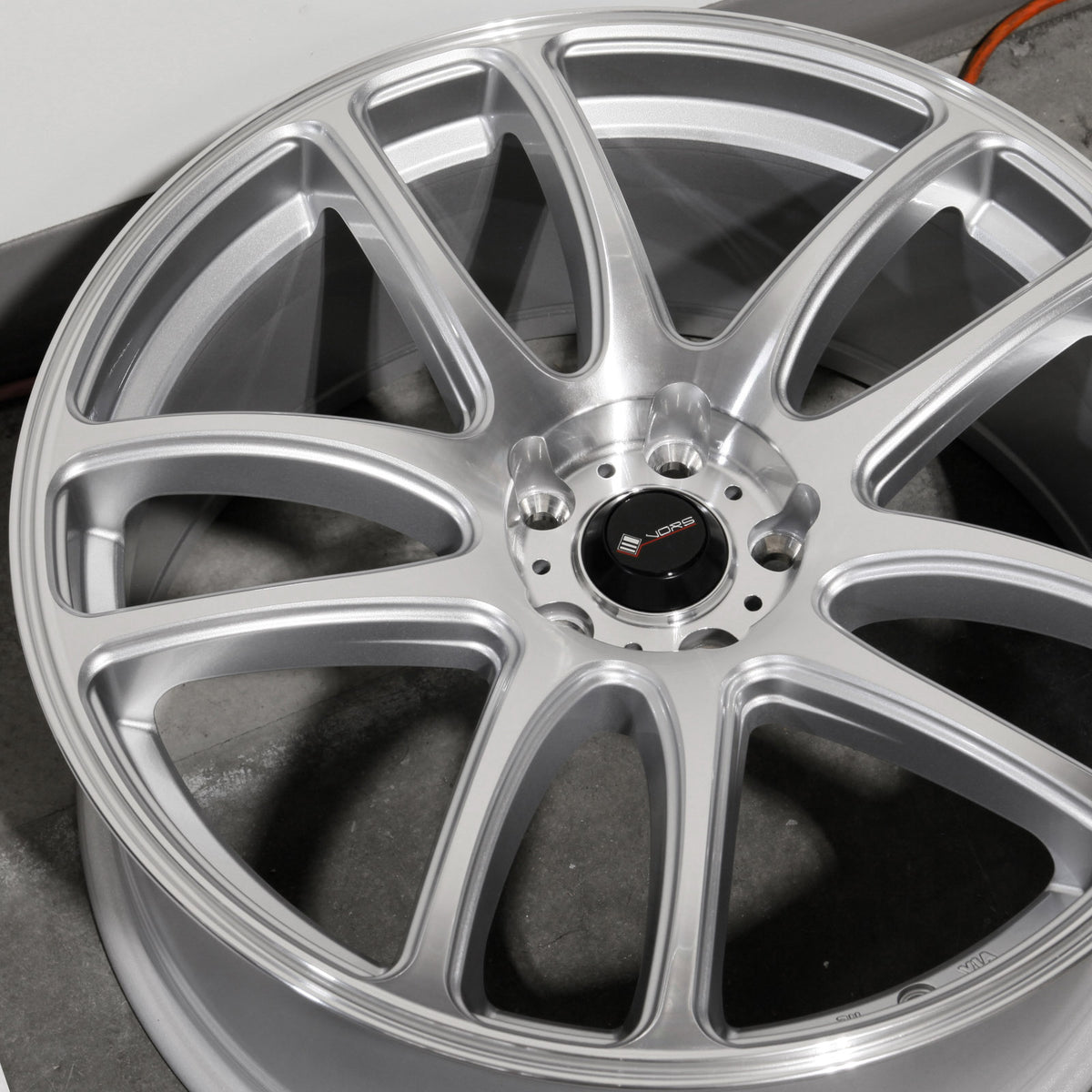 Vors Wheels TR4 Silver Machined