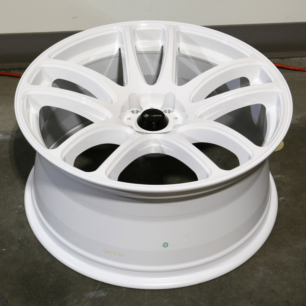 Vors Wheels TR4 White