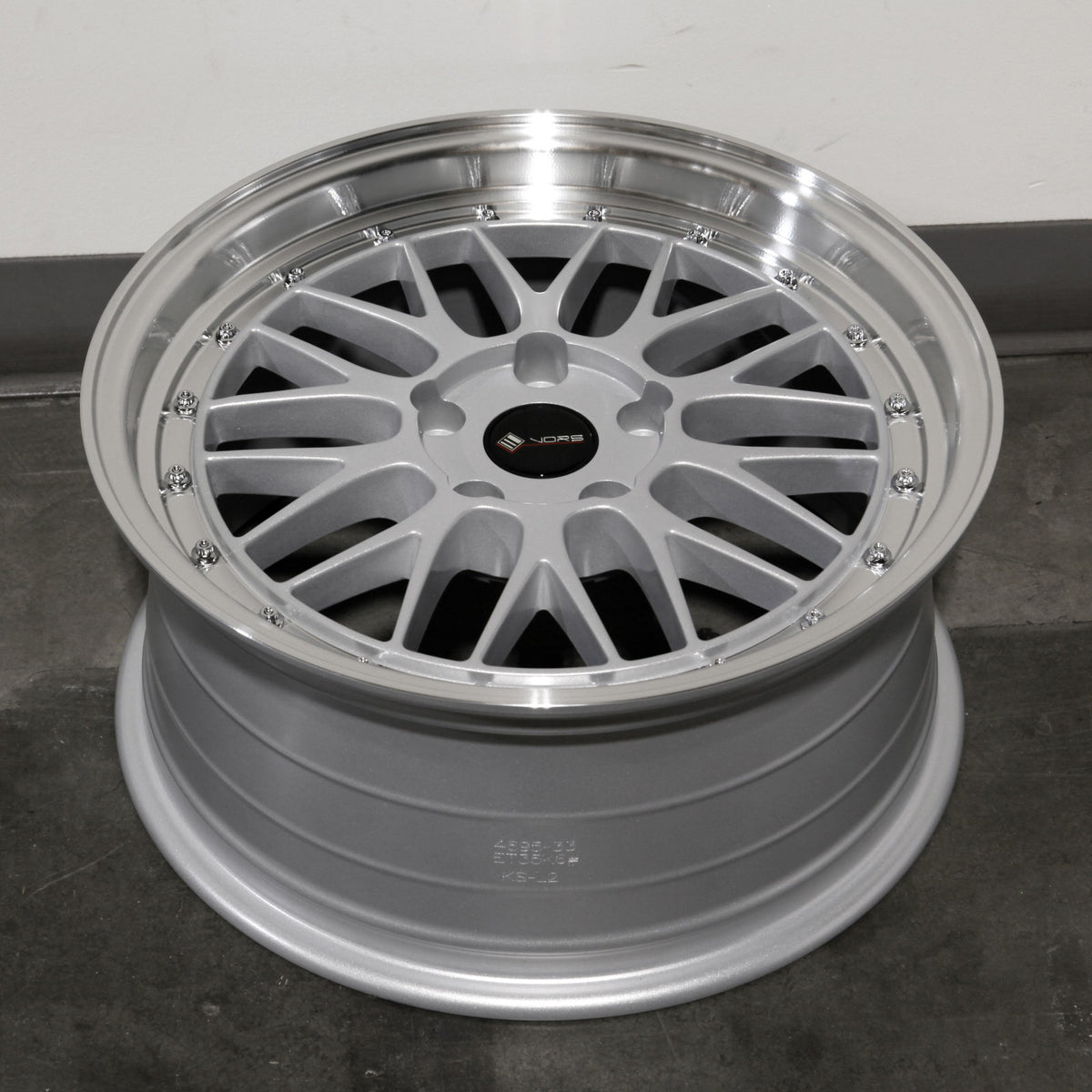 Vors Wheels VR8 Silver